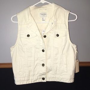 NWT Forever 21 Cream Sleeveless Jean Vest